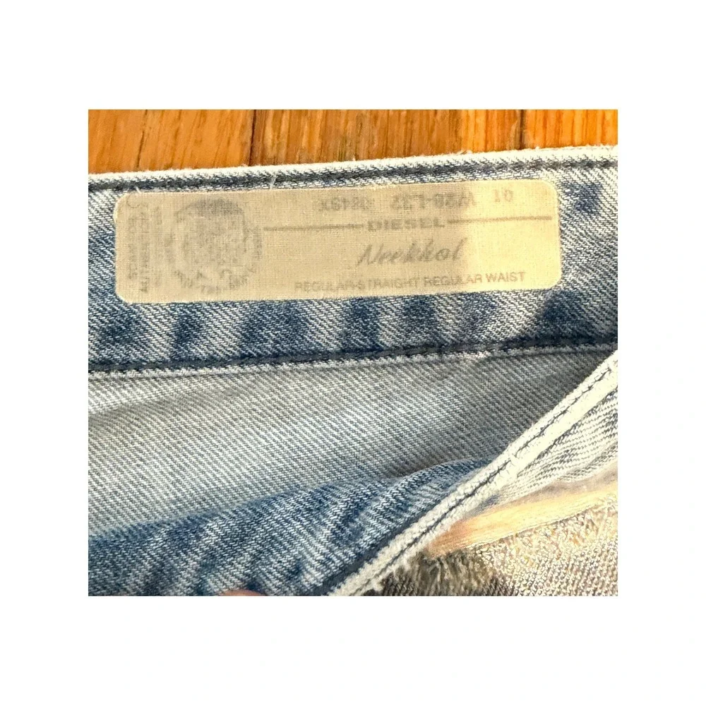 Diesel Arekkol Regular Straight Jeans Mens Light Wash Distressed W28